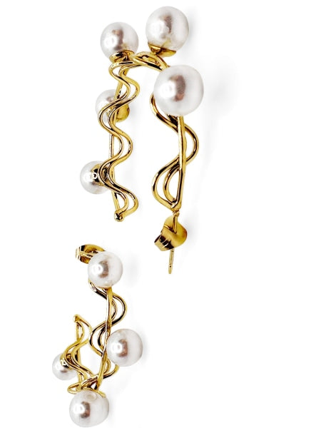 Golden colored stainless steel hoop white imitations pearl earrings.